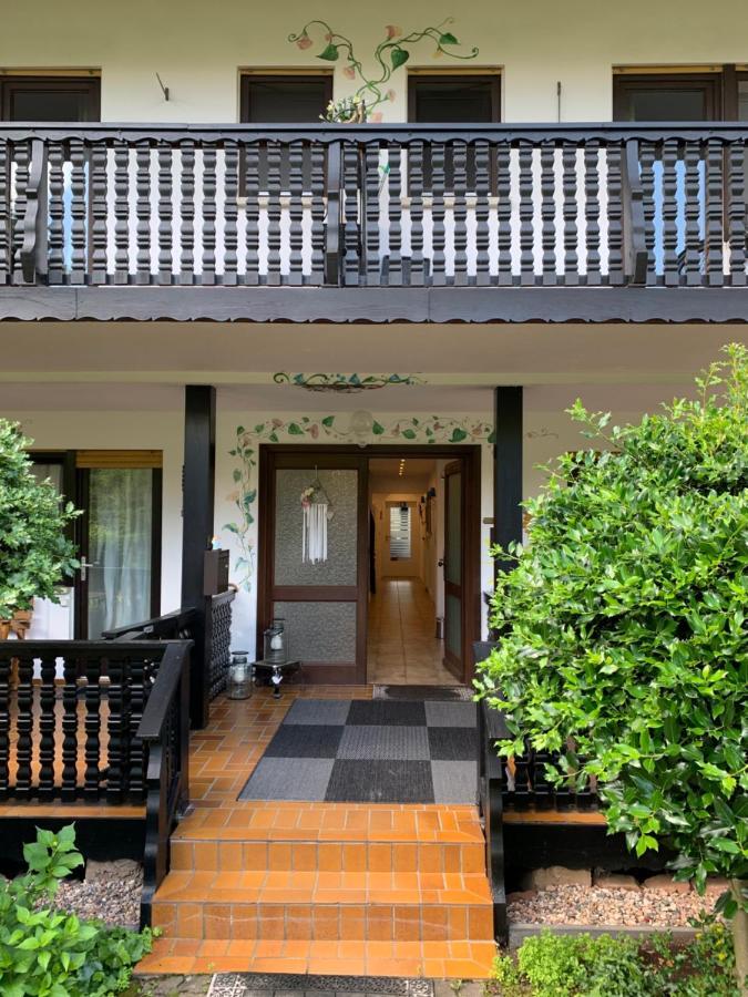 Ferienzimmer - Privatunterkunft *